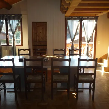 Apartment Au Centre, 12 Pers. - Fr-1-836-81 Les Carroz d'Araches